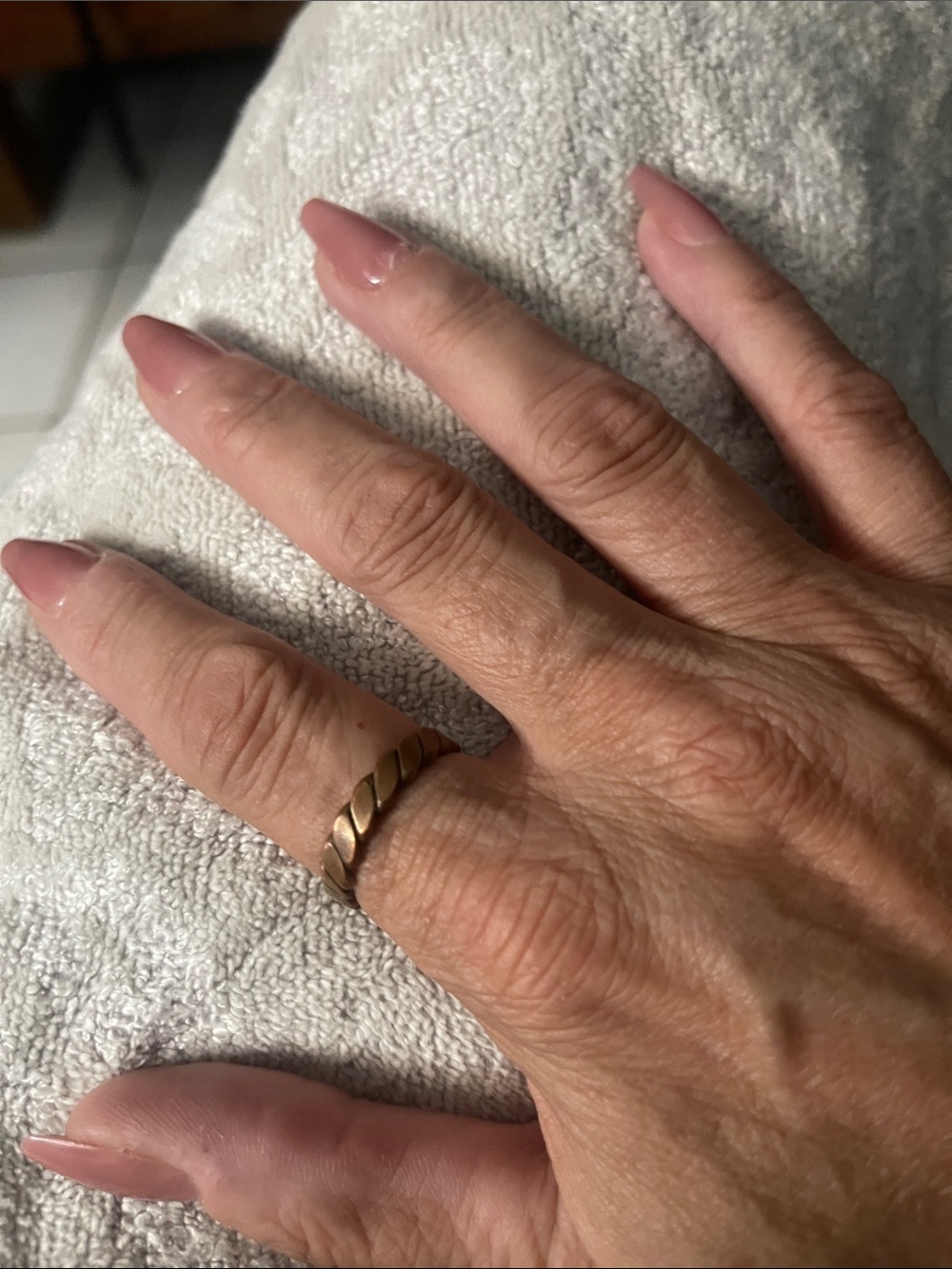 Elegant Twisted Band Ring in copper size 8